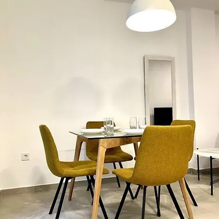 아파트 Modern Near The Sea